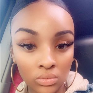 Meet your Posher, Jaz